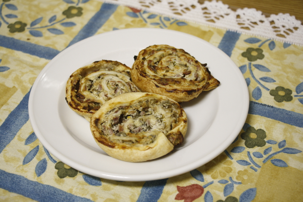 Ein leckerer und herzhafter Snack - Flammkuchenrollen Rezept